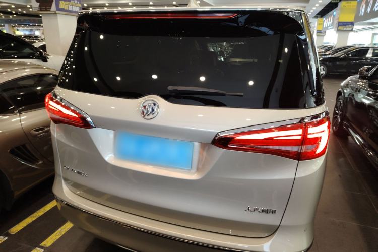 Used Buick GL8 2017 ES 28T Premium Version China V Standard Rear