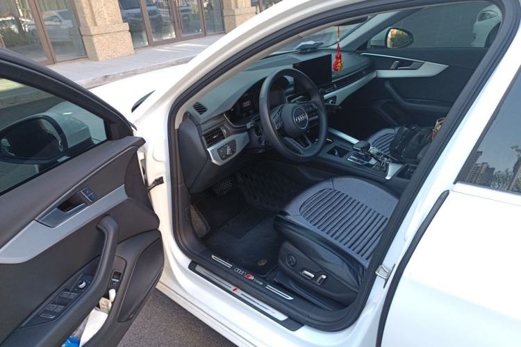 Used Audi A4L 2024 40 TFSI Fashion Dynamic Model
