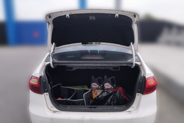 Used JAC Group J6 A30 2013 1.5L Manual Luxury Model China IV Standard