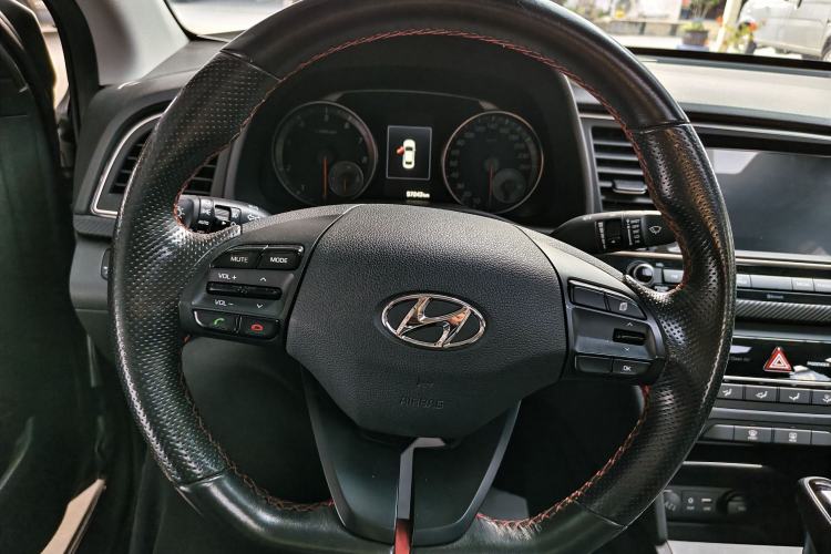 Used Hyundai Elantra (6th Generation / Lingdong) 2018 1.4T Dual-Clutch Xuan Dong · Dynamic Edition
