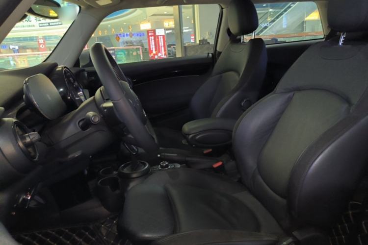 Used MINI 2022 Updated 1.5T COOPER Classic Edition Left Front Seat