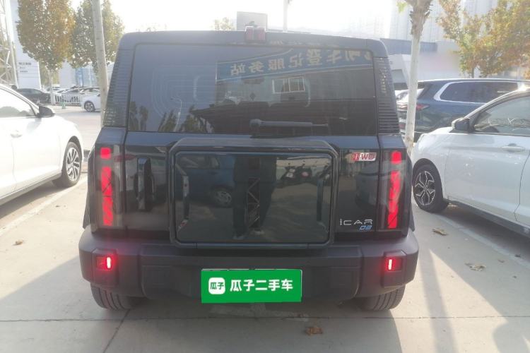 Used iCAR 03 2024 501km Four-wheel Drive Long-Range Advanced Version
