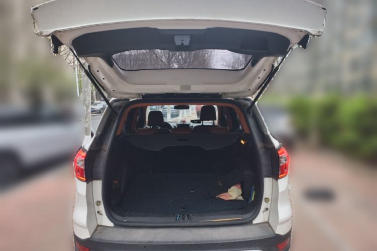 Used Ford Kuga 2018 EcoBoost 180 Two-Wheel-Drive Cognac Special Edition