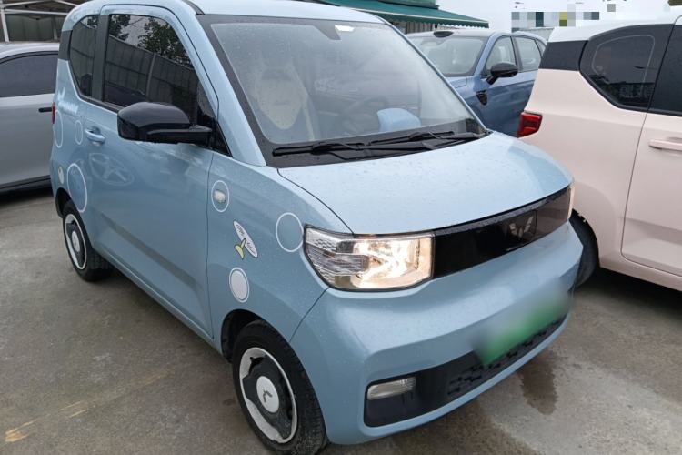 Used Wuling Hongguang MINIEV 2022 Zizai Version Lithium Iron Phosphate Front Right 45 Deg