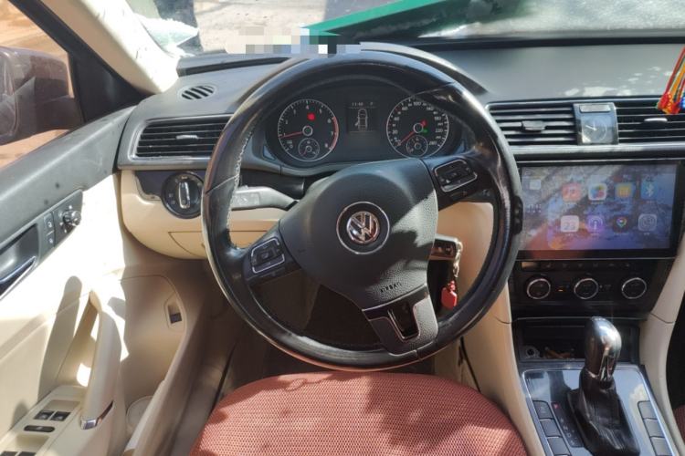 Used Volkswagen Passat 2014 1.8TSI DSG Prestige Edition
