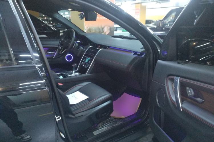 Used Land Rover Discovery Sport 2022 Revised Version 249 PS R-Dynamic S Performance Edition 5 Seats Right Front Seat