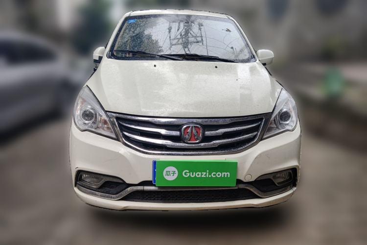 Used BAIC Weiwang M30 2015 1.5L Basic Version DAM15 Front