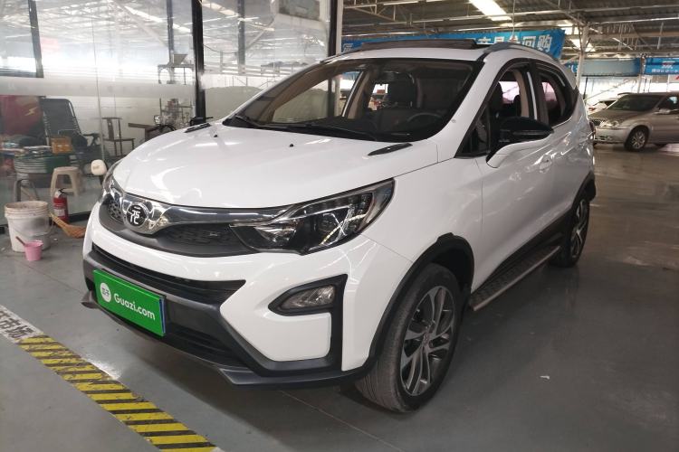 Used BYD Yuan 2017 1.5L Manual with Panoramic Sunroof