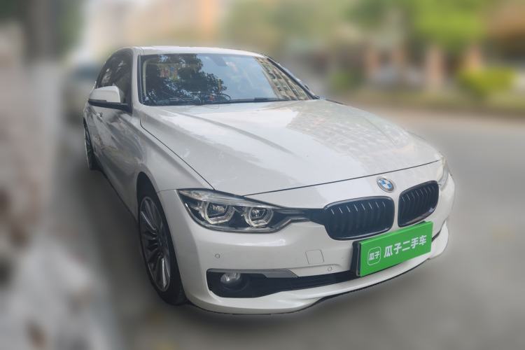 Used BMW 3 Series 2019 320Li Fashion Model Front Right 45 Deg