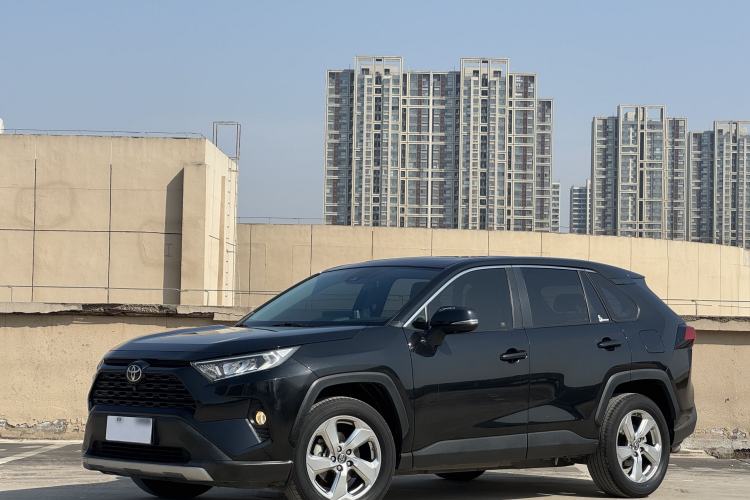 Used Toyota RAV4 2020 2.0L CVT Two-Wheel Drive Fashion Edition