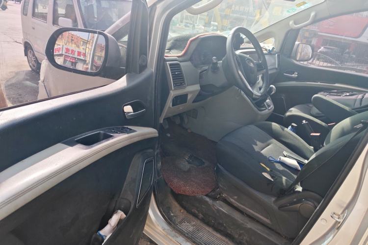 Used JAC Refine M4 2016 2.0L Manual Comfort Edition