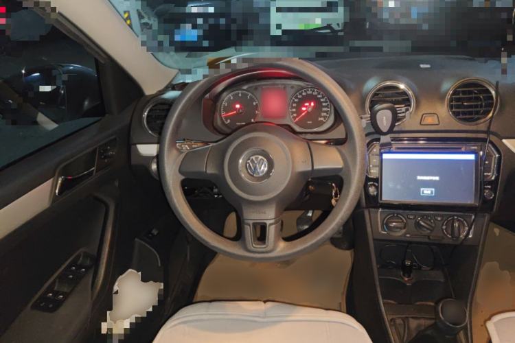 Used Volkswagen Jetta 2013 1.6L Manual Comfort Model
