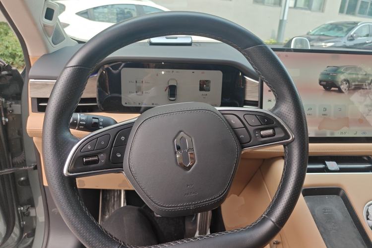 Used Hima AITO M5 2022 Extended-Range Four-Wheel Drive Ultimate Edition Steering Wheel