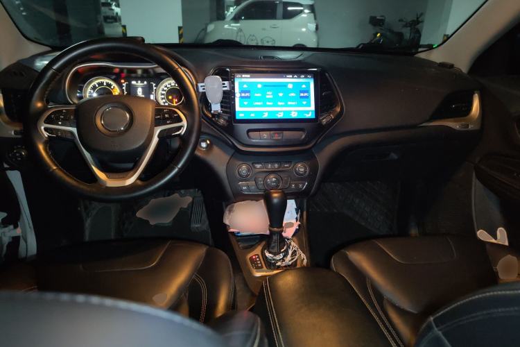 Used Jeep Cherokee 2016 2.4L Leading Edition