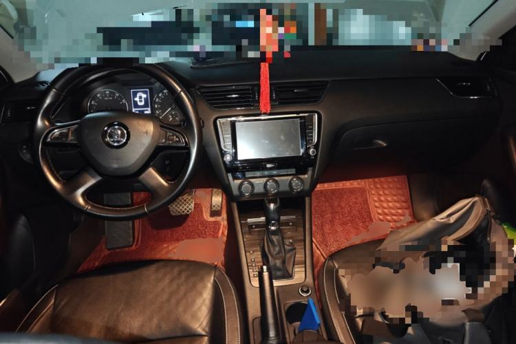 Used Skoda Octavia 2016 1.6L Automatic Smart Drive Edition
