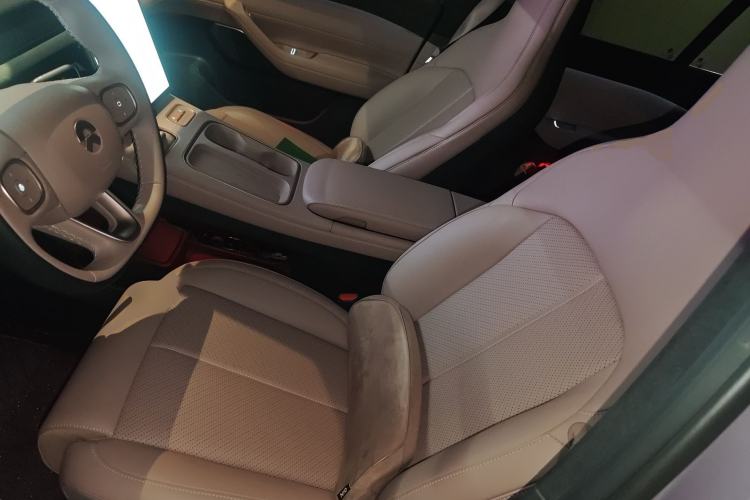 Used Nio EC6 2024 75 kWh Left Front Seat