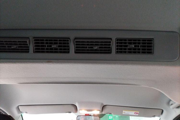 Used JAC Refine M3 2023 1.8L 7/8-Seater Smart Connectivity Version