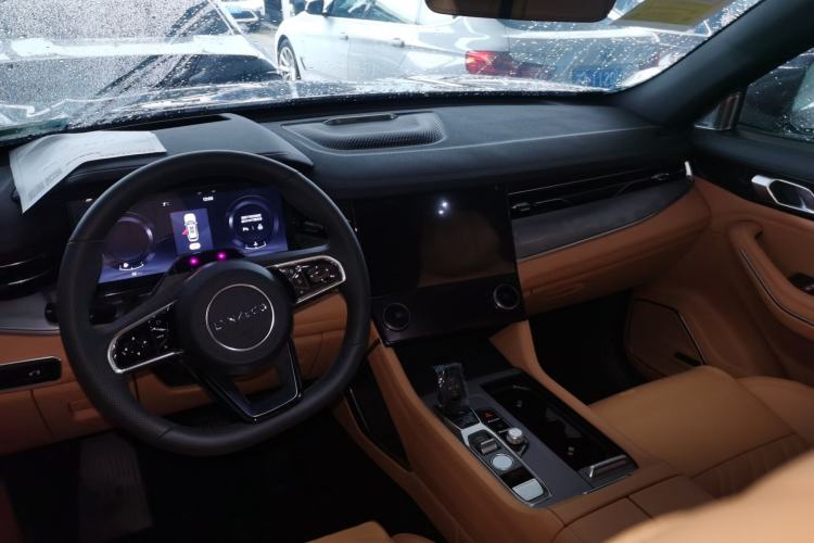 Used Lynk & Co 09 2024 2.0T All-Wheel Drive Global Version 7 Seats