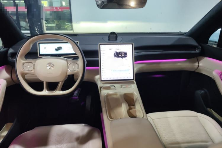 Used Nio ES6 2024 75 kWh
