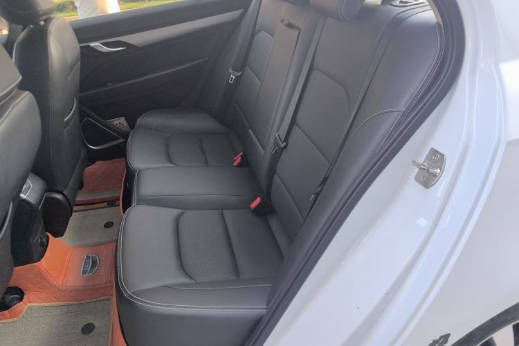 Used Geely Auto Emgrand 2018 1.5L CVT Upward Connect Edition
