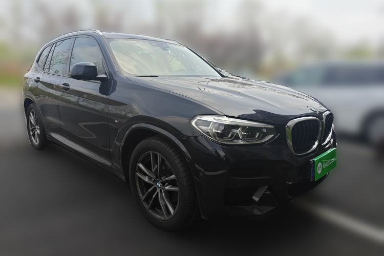 Used BMW X3 2019 xDrive25i M Sport Package Front Right 45 Deg