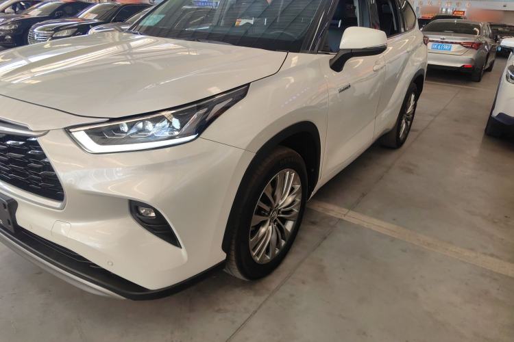 Used Toyota Highlander 2023 2.5L Smart Electric Hybrid Dual-Engine Four-Wheel Drive Prestige Version – 7 Seats