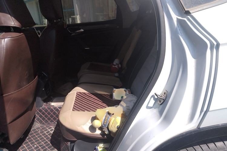 Used Volkswagen Tayron X 2020 330TSI Two-Wheel Drive Luxury Smart Connectivity Version Left Rear Seat