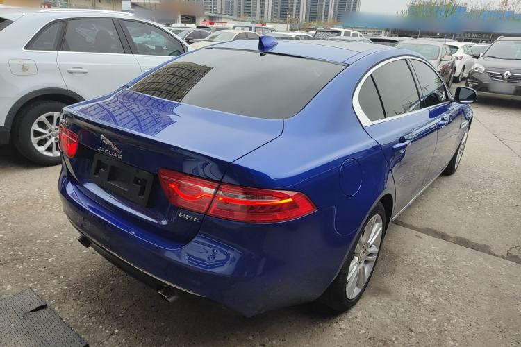 Used Jaguar XEL 2019 2.0T 200 PS Deluxe Edition Rear Right 45 Deg