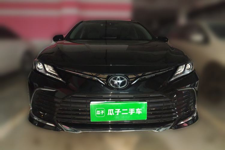 Used Toyota Camry 2023 2.0G Luxury Edition
