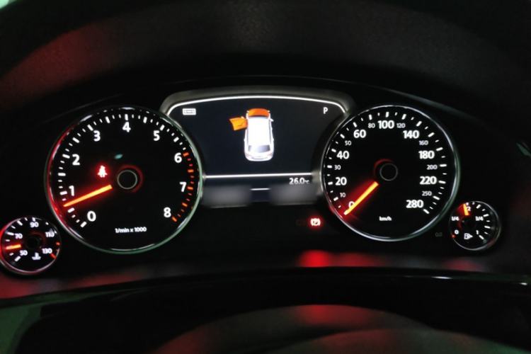 Used Volkswagen Touareg 2017 3.0 TSI Touareg Model Interior 2