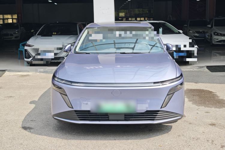 Used Nissan N6 2026 Model 180 Max Exterior 6