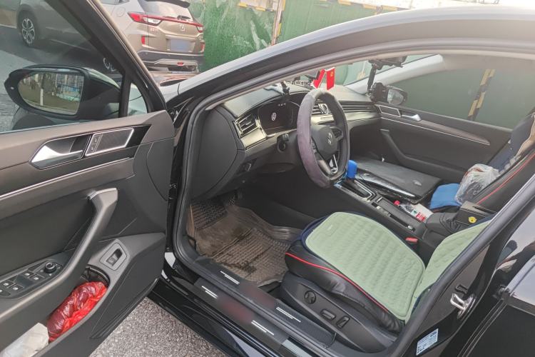 Used Volkswagen Magotan 2020 330TSI DSG Luxury Edition Driver Seat