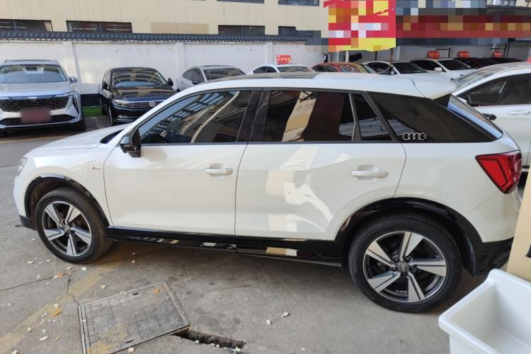Used Audi Q2L 2021 35 TFSI Fashion Dynamic Model
