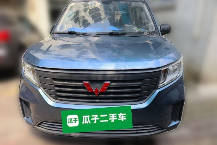 Used Wuling Hongguang PLUS 2020 1.5L Manual Standard Edition 5 Seats
