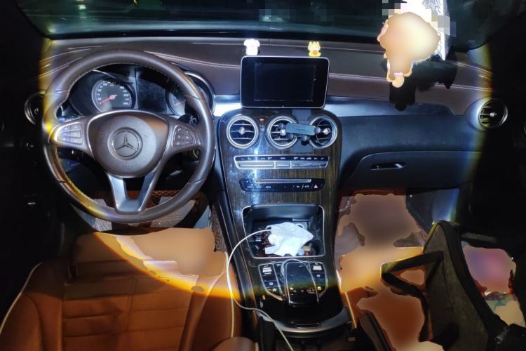 Used Mercedes-Benz GLC 2018 GLC 260 4MATIC Luxury Model