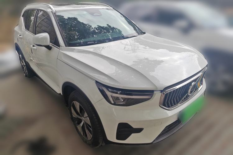 Used Volvo XC40 2023 B3 Zhiyuan Luxury Edition Front Right 45 Deg