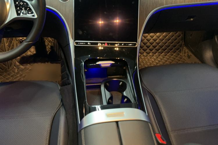 Used Mercedes-Benz C-Class 2023 Facelift C 260 L Gear Lever