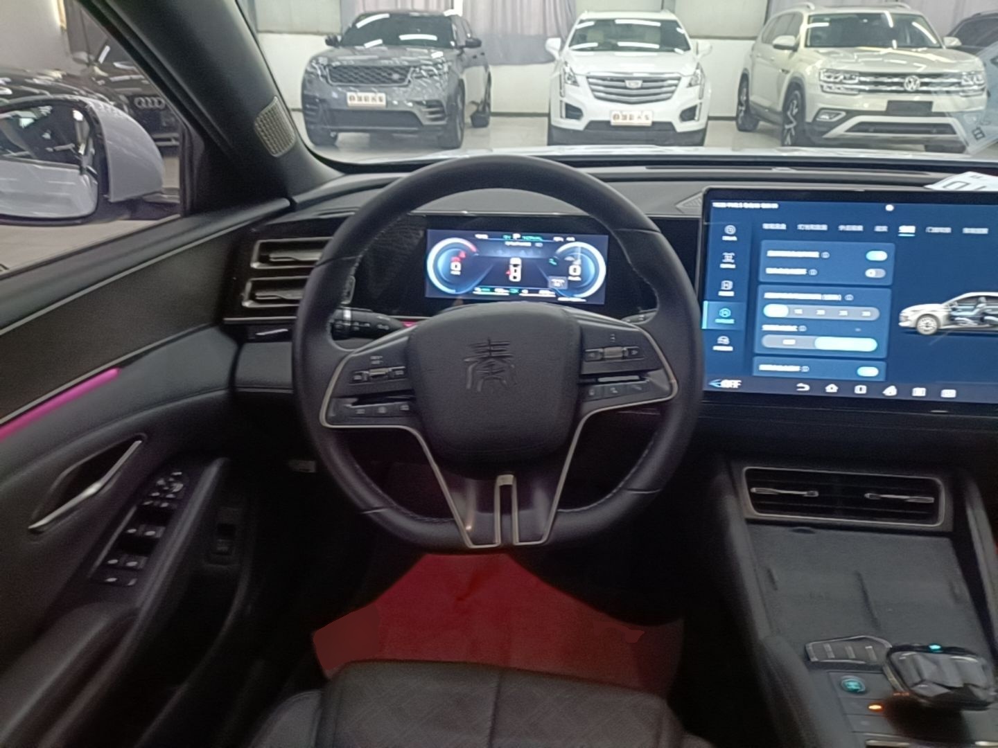 BYD Qin L 2024 DM-i 120KM Excellence Model — снимка 13