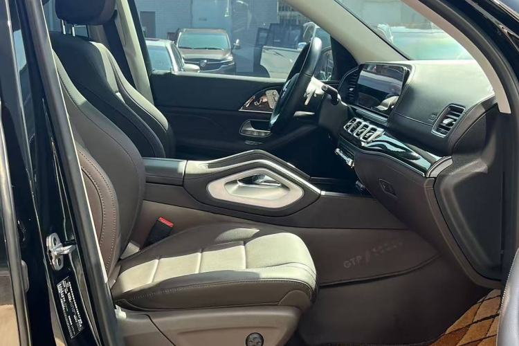 Used Mercedes-Benz GLS 2023 Refresh GLS 450 4MATIC Fashion Edition