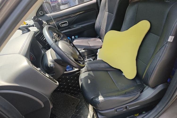 Used Mitsubishi Outlander 2018 2.0L Two-Wheel Drive Glory Edition 5 Seats