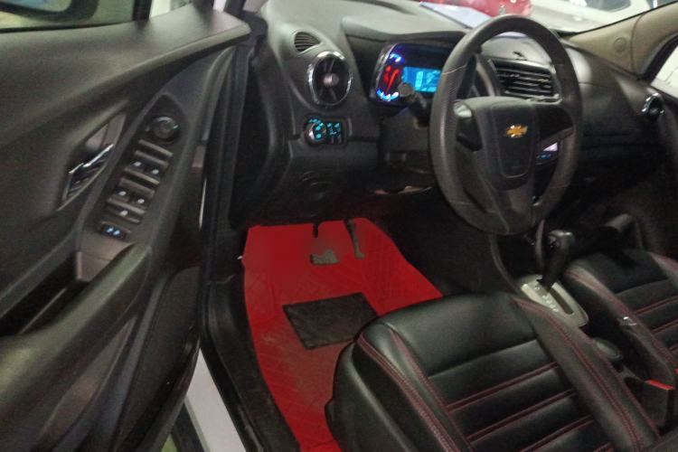 Used Chevrolet Trax 2016 1.4T Automatic Two-Wheel Drive Comfort Version with Sunroof