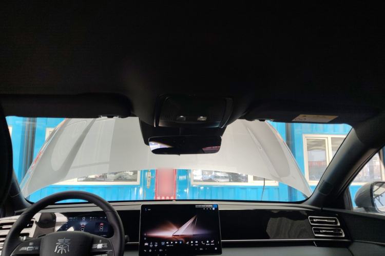 Used BYD Qin L 2025 DM-i Smart Drive 80KM Leading Model Headliner