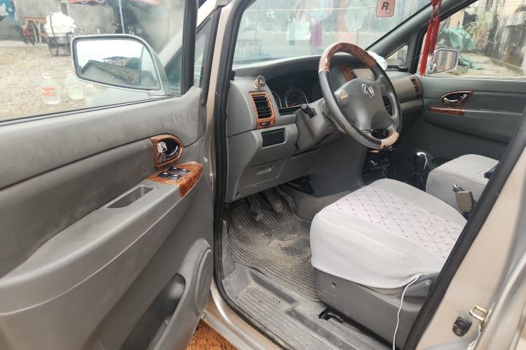 Used Dongfeng Shuaike 2011 1.6L Manual Practical 7-Seater
