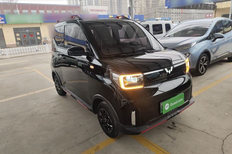Used Wuling Hongguang MINIEV 2022 GAMEBOY 200km Play Edition with Lithium Iron Phosphate
