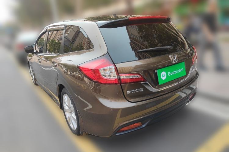 Used Honda Jade 2013 1.8L automatic Comfort version 5 seats Rear Left 45 Deg