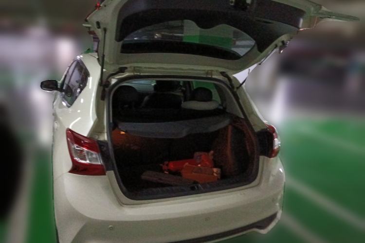 Used Nissan Tiida 2016 1.6L CVT Cool Dynamic Edition