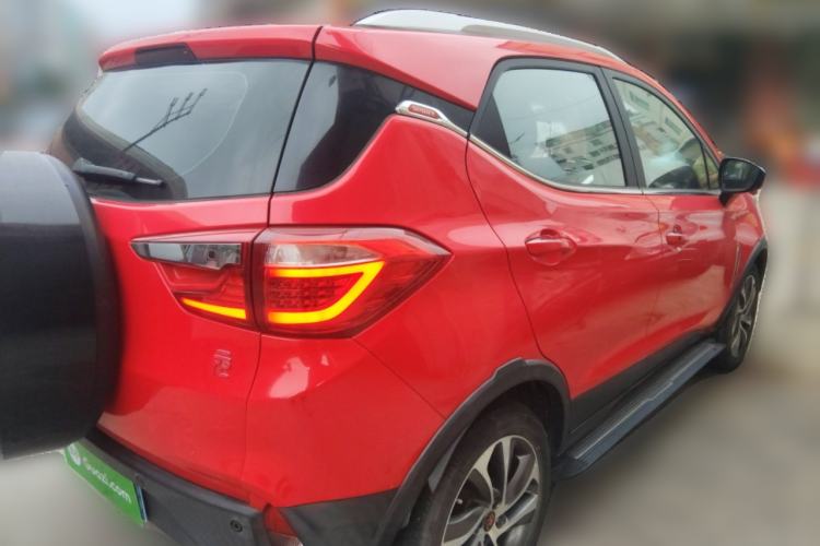 Used BYD Yuan 2016 1.5L Manual Luxury Model
