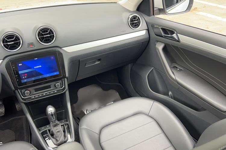 Used Jetta VA3 2021 1.5L Automatic Glory Edition Interior 2