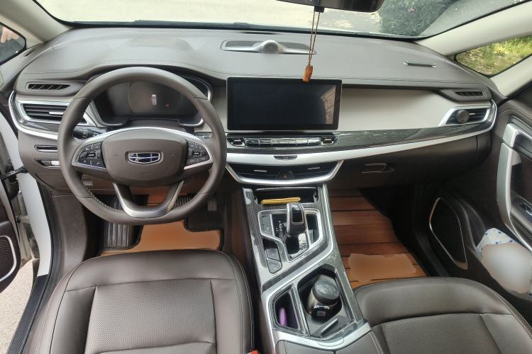 Used Geely Auto Jiajie 2021 1.8TD DCT Luxury Model Center Console
