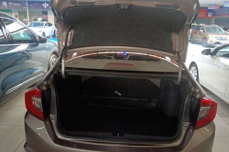 Used Honda Greiz 2016 1.5L CVT Classic Edition